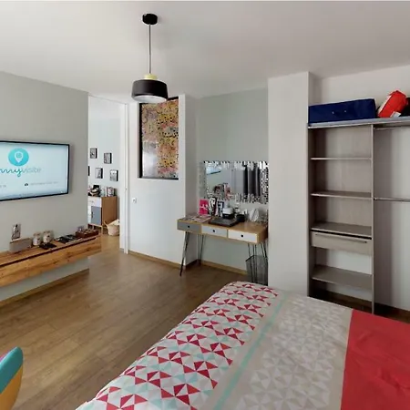 Apartment Cosy Au Coeur De Avec Parking Gratuit *