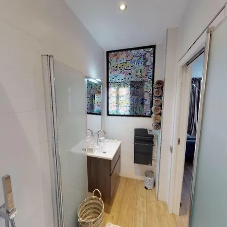 Cosy Au Coeur De Avec Parking Gratuit Apartment